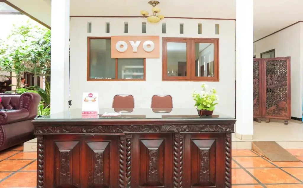 Маланг: Loesje Guest House