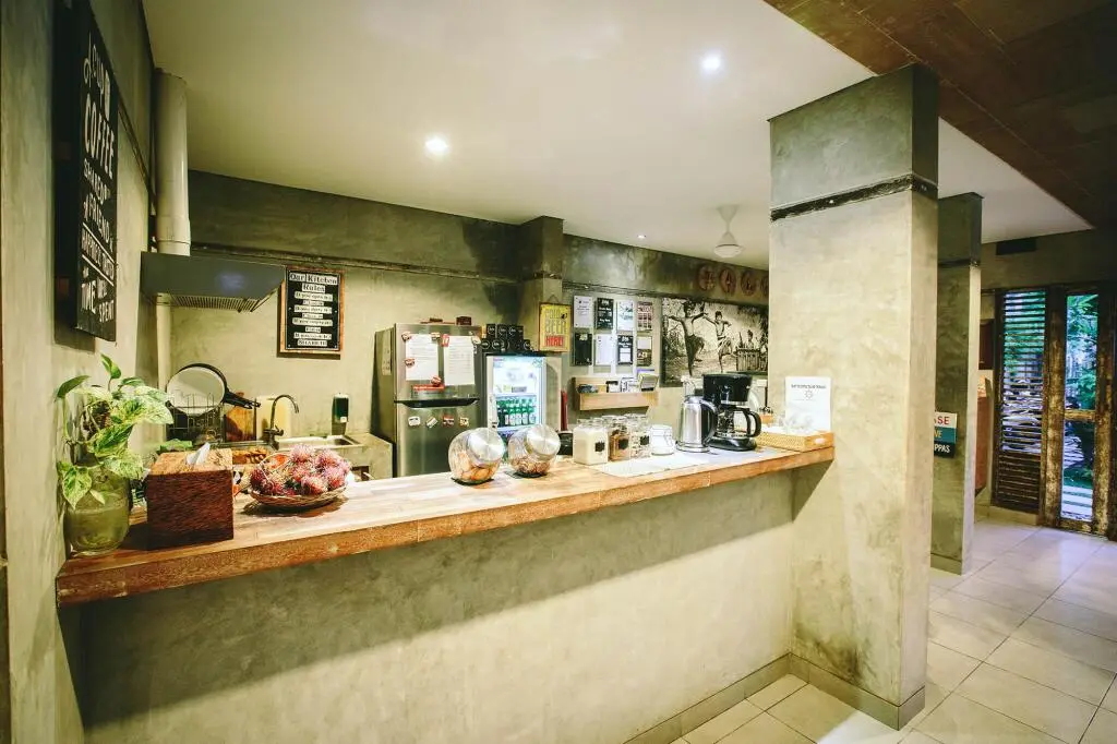 Кута: Lokal Bali Hostel
