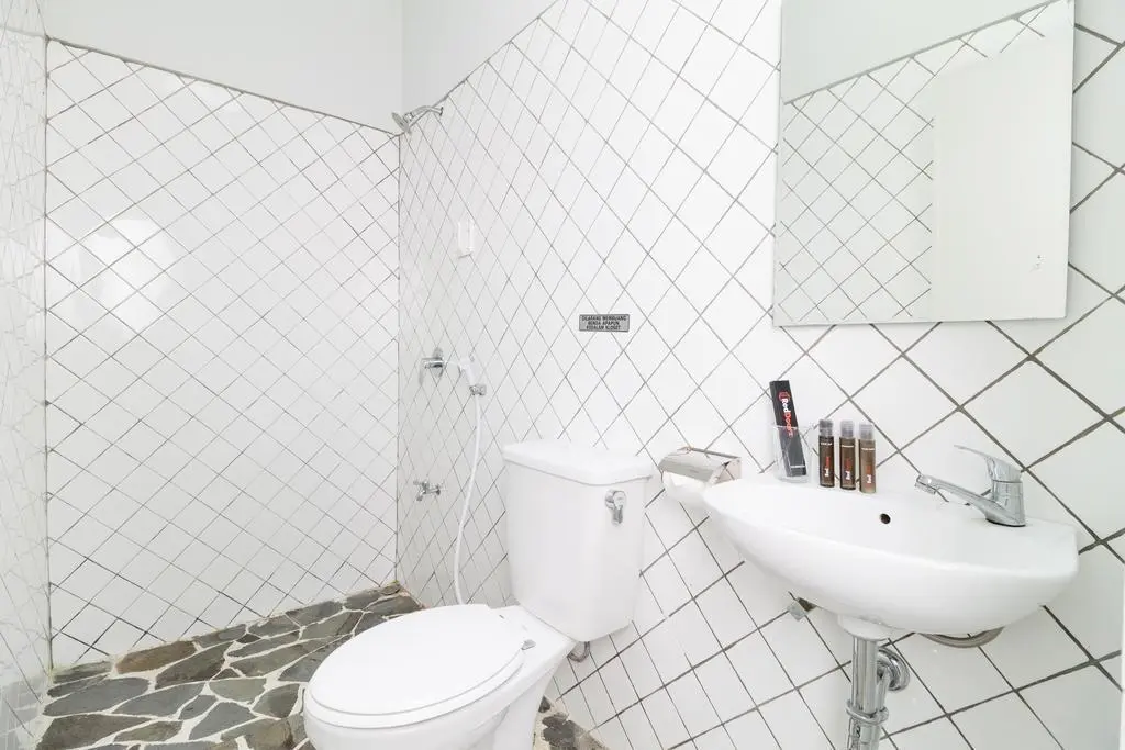 Богор: RedDoorz near GOR Padjajaran Bogor