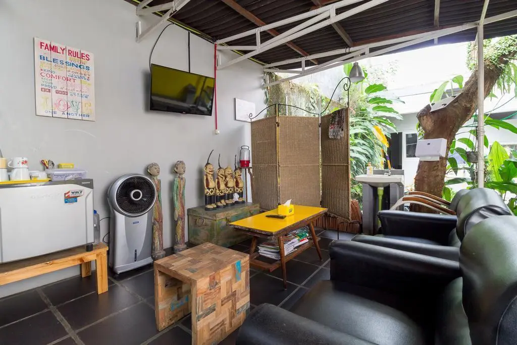 Богор: RedDoorz near GOR Padjajaran Bogor