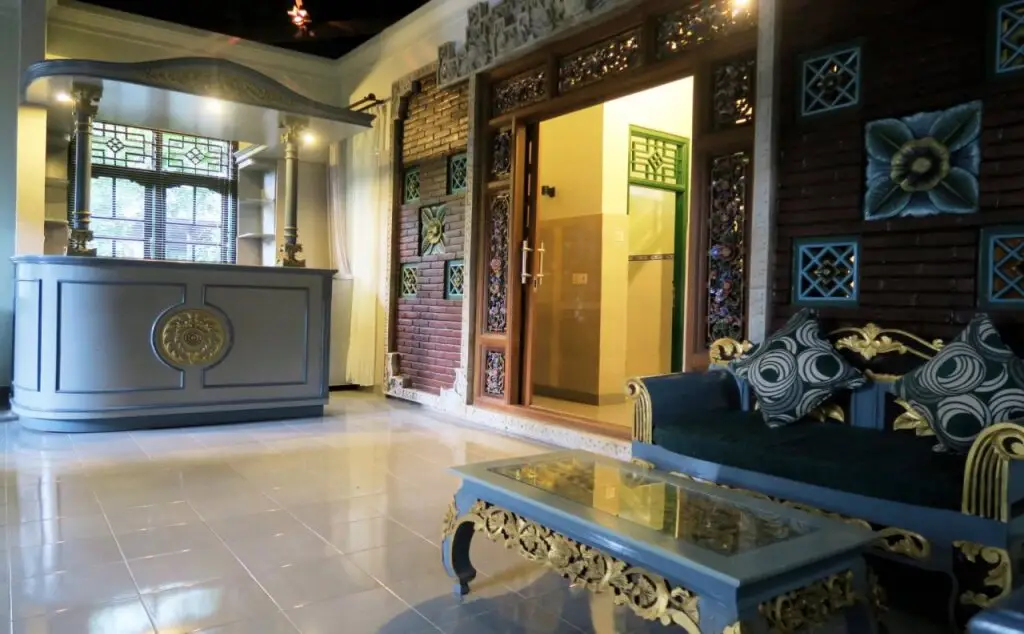 Убуд: Puri Partha Ubud
