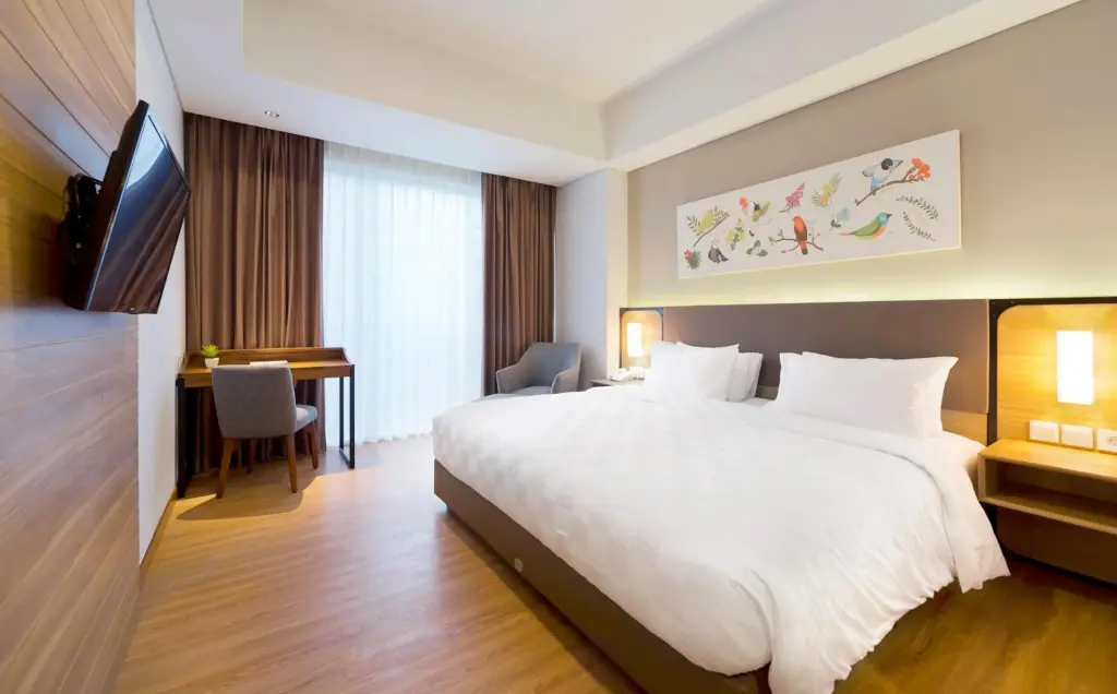 Южный Тангеранг: Aviary Bintaro