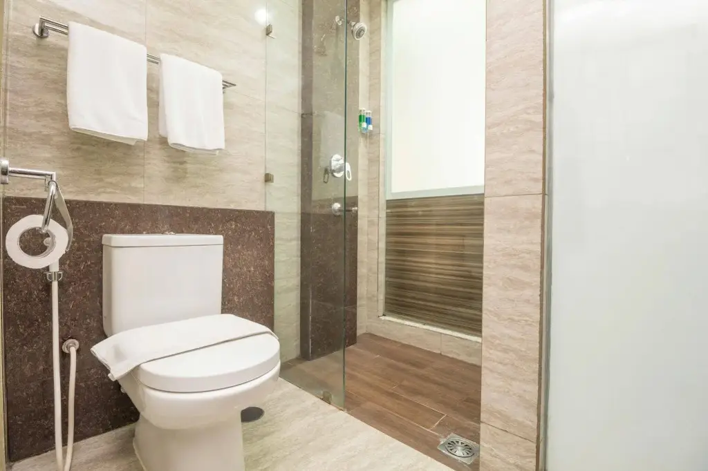 Джакарта: Airy Blok M Sampit