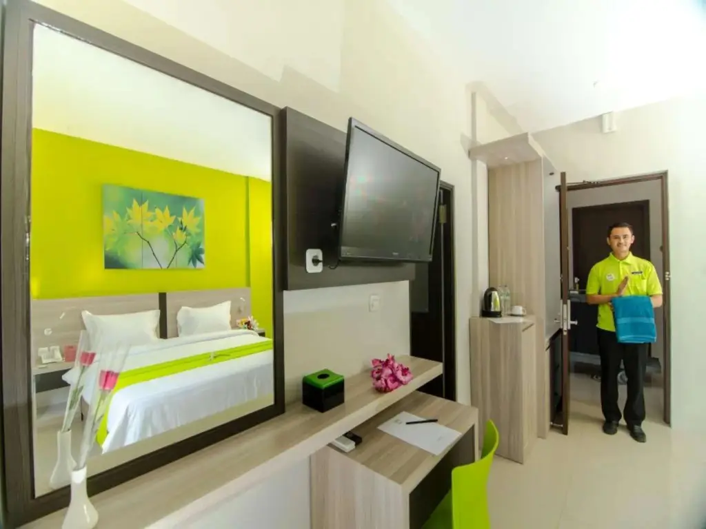 Сукабуми: Fresh Hotel