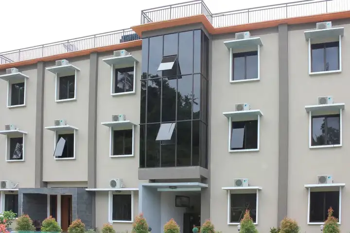 Матарам: Airy Pantai Senggigi Raya KM 12 Lombok