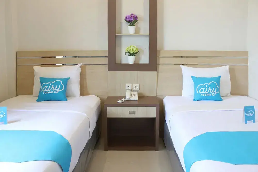 Матарам: Airy Pantai Senggigi Raya KM 12 Lombok