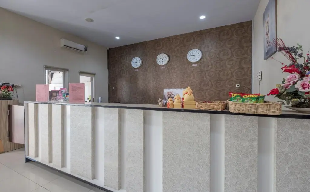 Макассар: Hotel O Makassar near Pantai Losari formerly Hotel Astra Novilia