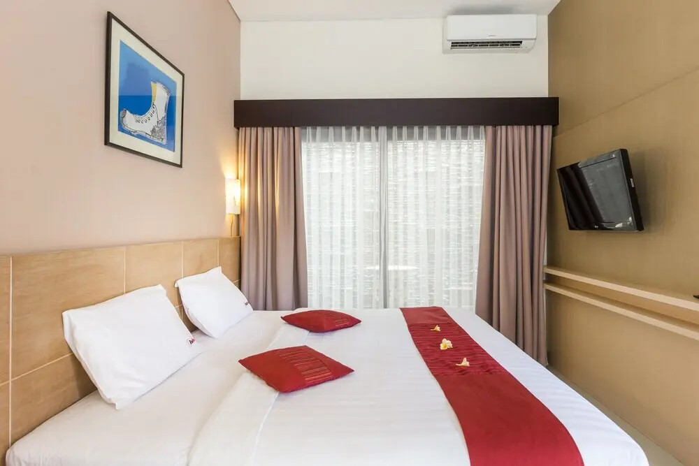 Кута: RedDoorz @ Nakula Seminyak 2
