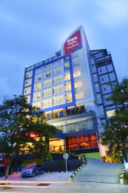 Her Hotel and Trade Center Balikpapan — фото 1