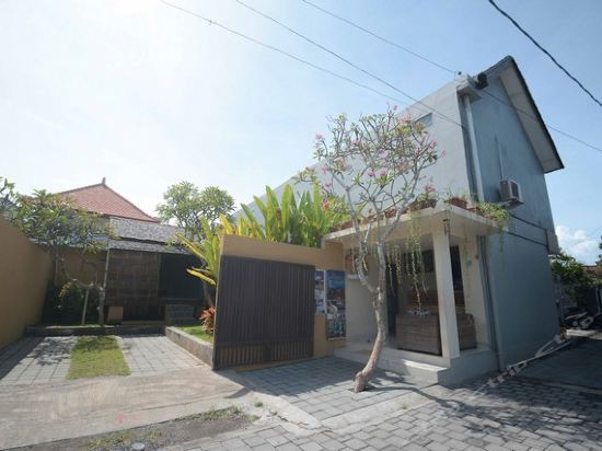 Санур: 艾里巴厘岛萨努尔库塔永远丹帕沙酒店(Airy Sanur Kutat Lestari Denpasar Bali)