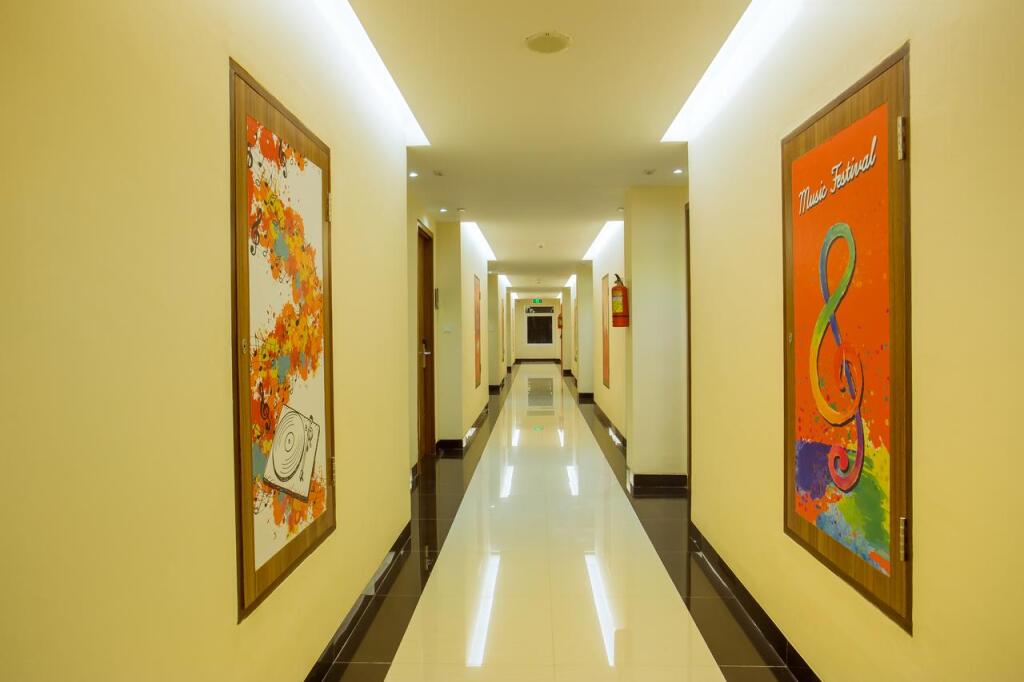 Пурводади: Front One Hotel Purwodadi