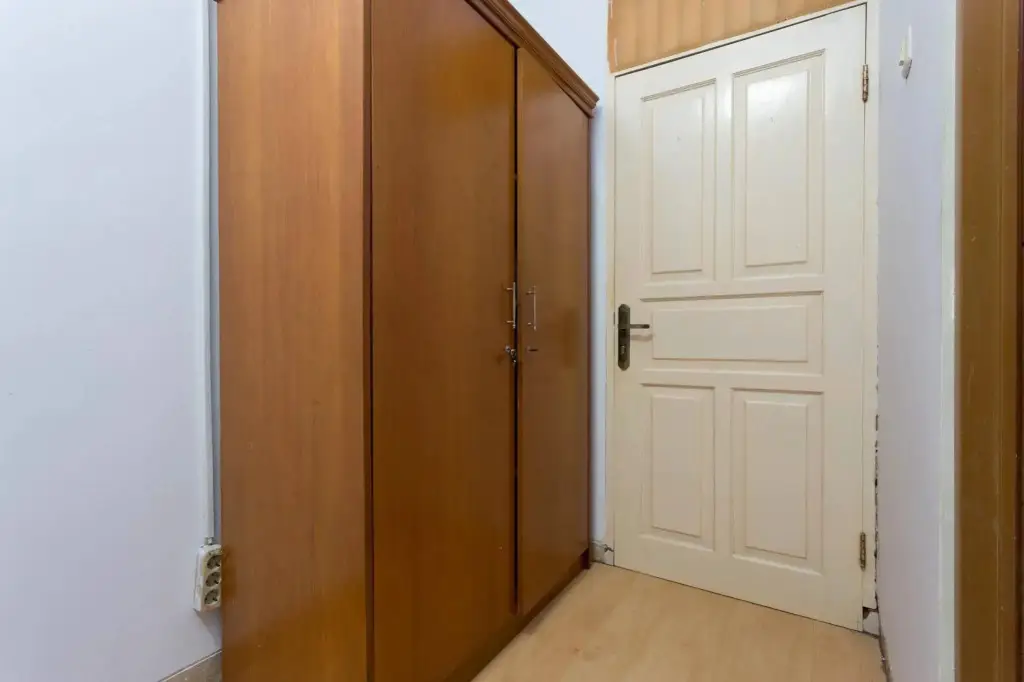 Джакарта: RedDoorz Karet Genteng Ijo