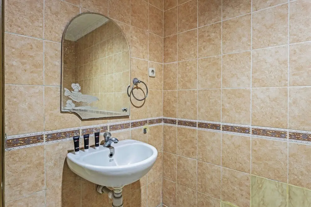 Джакарта: RedDoorz near Ciputra World Kuningan