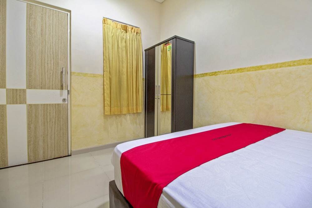 Джакарта: RedDoorz Near Gajah Mada Plaza
