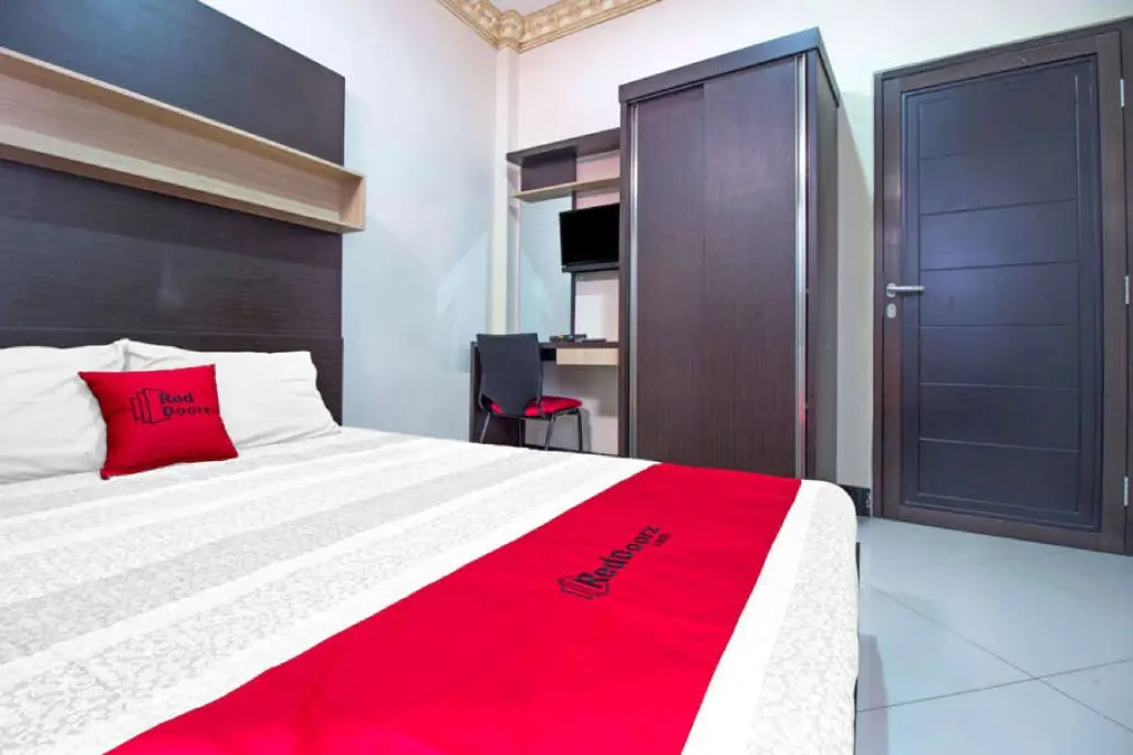 Бандунг: RedDoorz Plus near Isola UPI