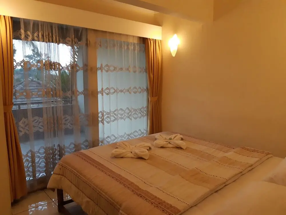 Чипанас: Talita Bukit Raya Hotel