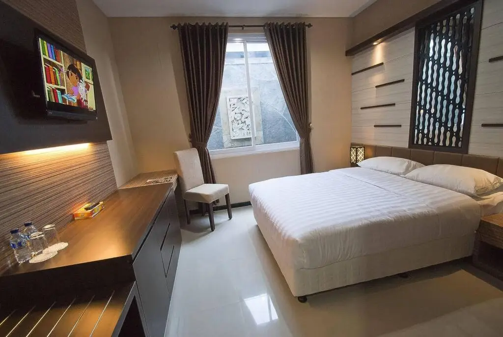 Суракарта: D'Madinah Residence Syariah Hotel Solo