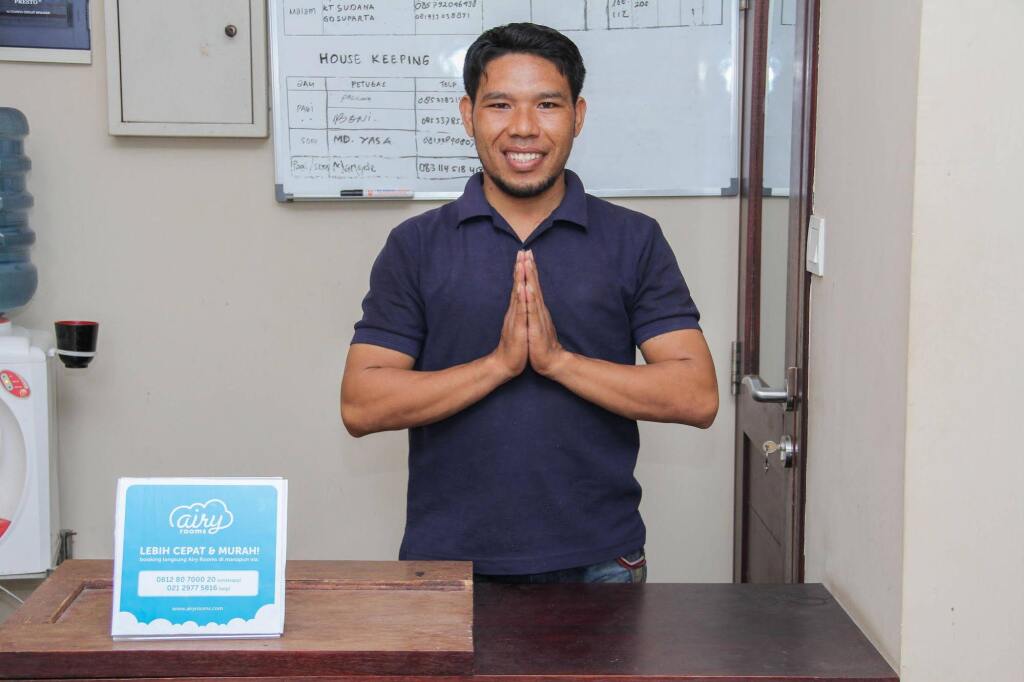 Падангсамбиан: Airy Denpasar Barat Pura Demak Gang Marlboro Bali