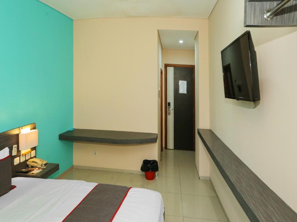 Джакарта: Hotel Fiducia Pondok Gede