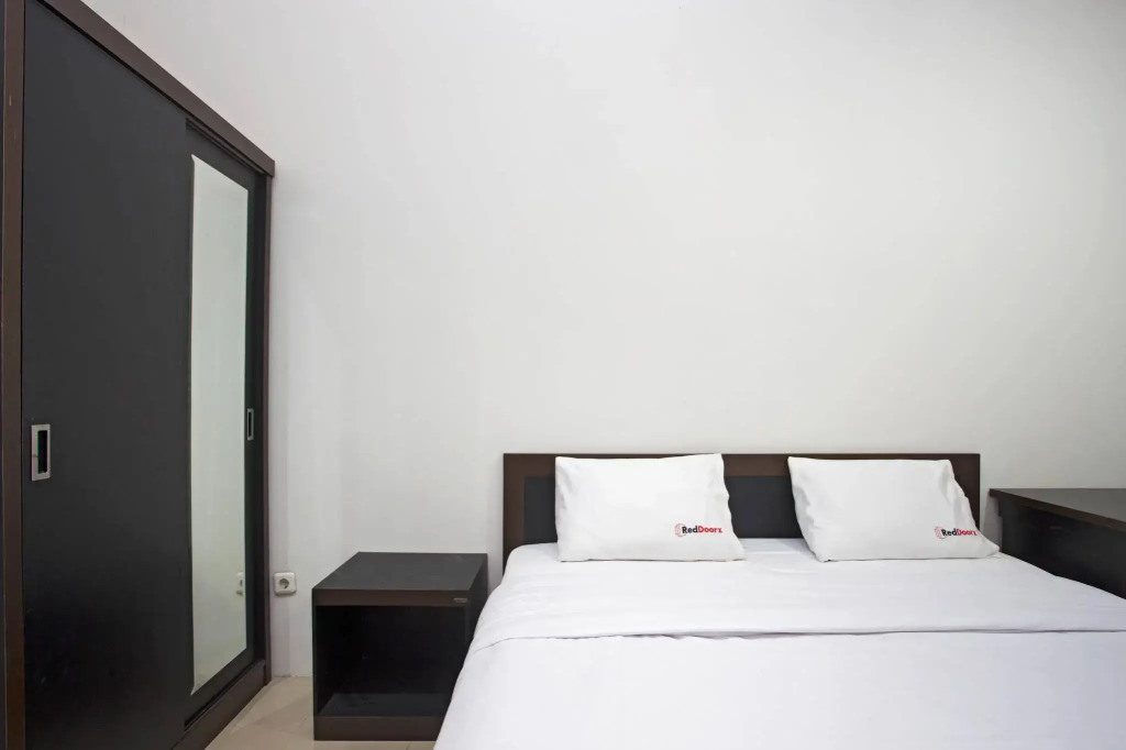 Джакарта: RedDoorz Tebet Utara Street