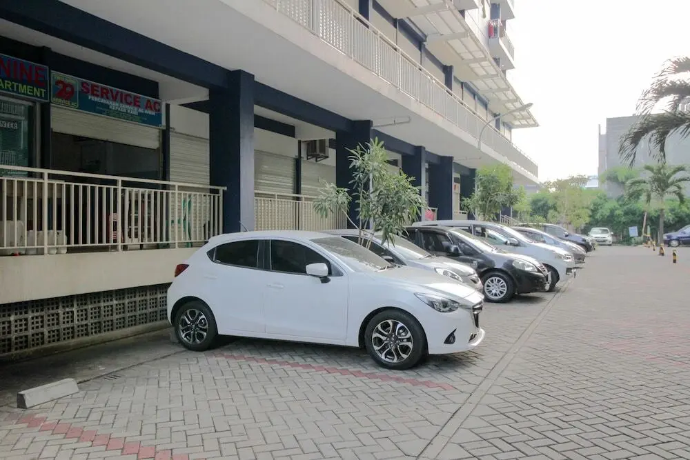Бекаси: Airy Centerpoint Ahmad Yani Kav 20 Bekasi
