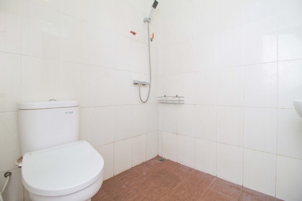 Богор: RedDoorz near Kebun Raya Bogor