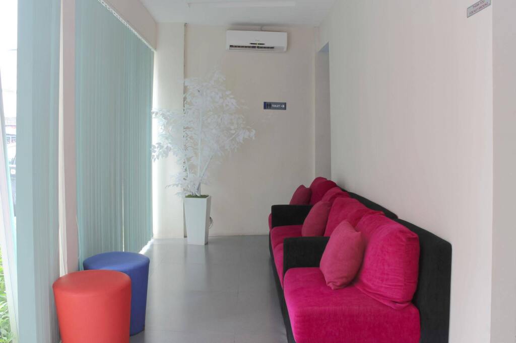 Матарам: Airy Mataram Airlangga Lombok