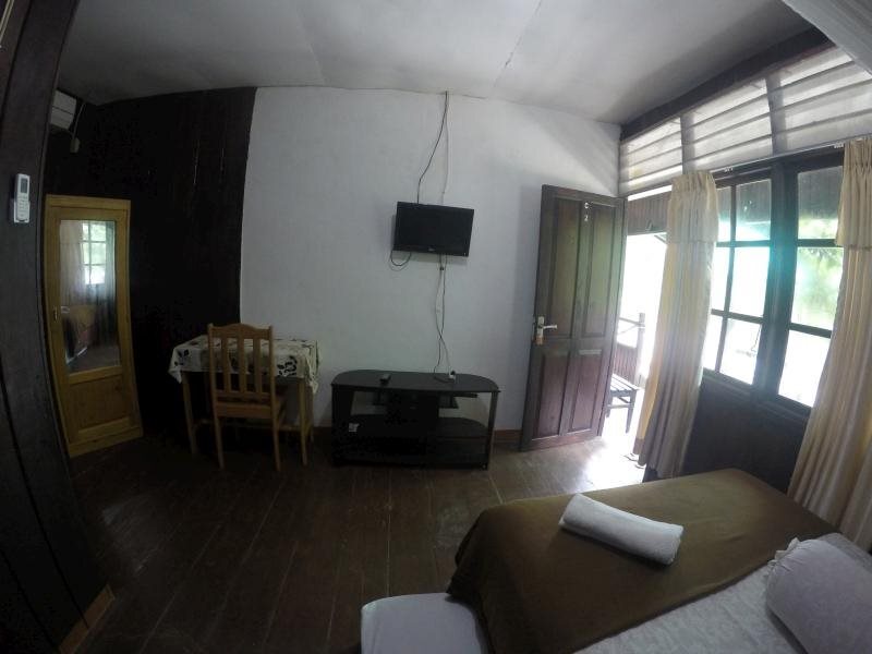 Вагете: Cormasiwin Resort Mangrove
