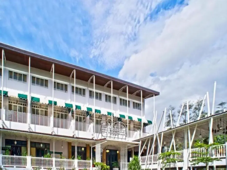 Бандунг: The Victoria Luxurious Guest House