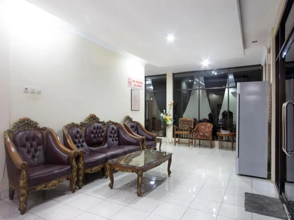 Джокьякарта: RedDoorz Plus near Stadion Mandala Krida