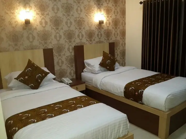 Кебумен: Teloe LODGE