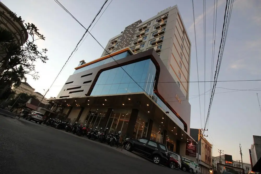 Макассар: Hotel Remcy