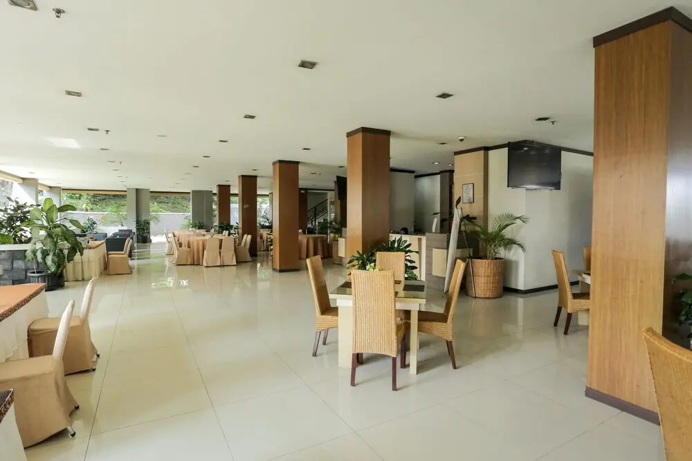 Лембанг: RedDoorz Plus near Farmhouse Lembang