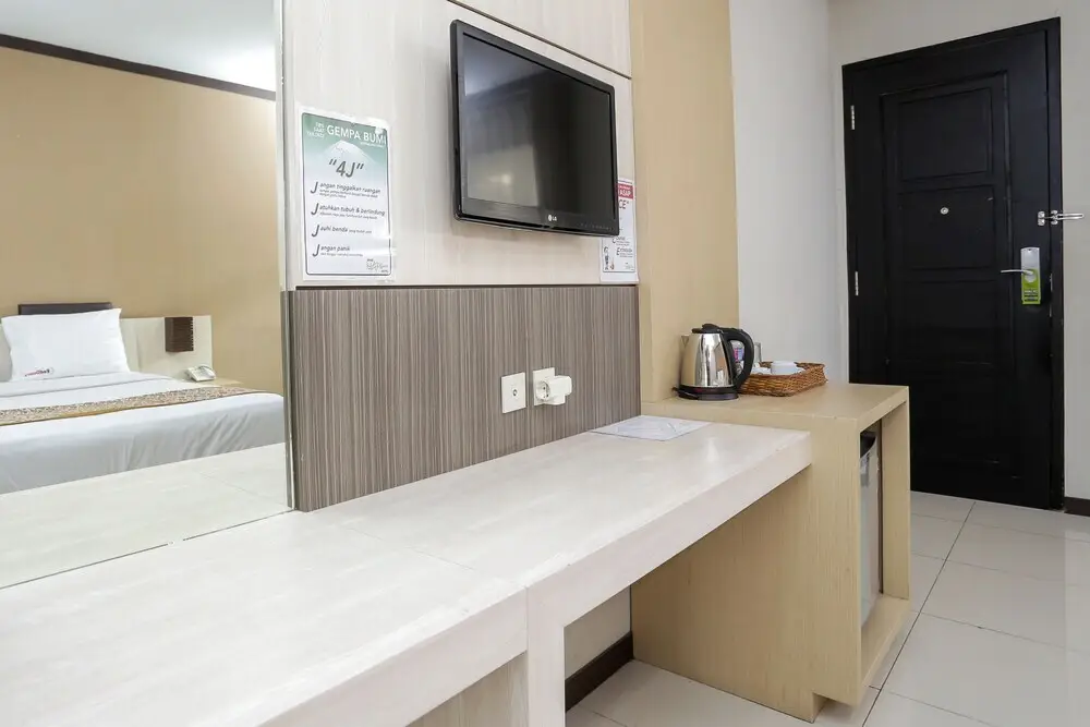 Лембанг: RedDoorz Plus near Farmhouse Lembang