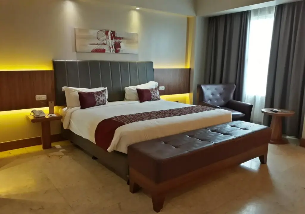 Макассар: Demelia Hotel