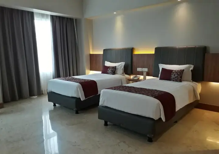 Макассар: Demelia Hotel