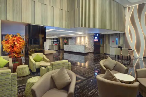 Platinum Adisucipto Hotel & Conference — фото 1
