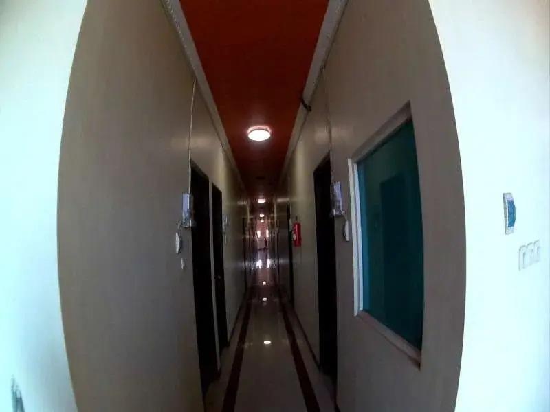 Сурабая: Mac Dkost Hotel