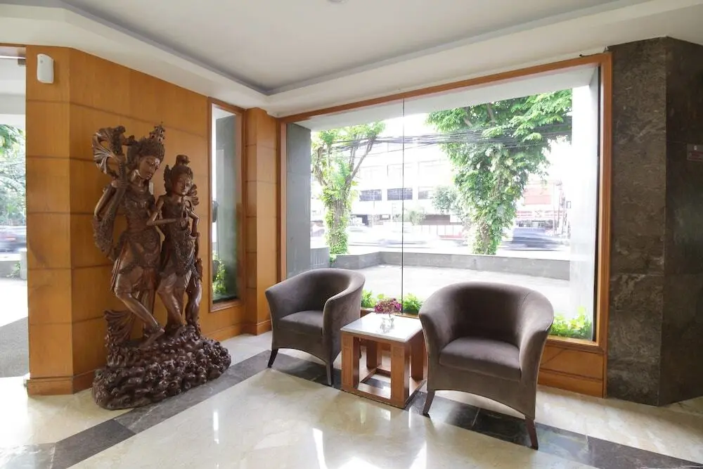Джакарта: 雅加达艾里蒙腾卡梅拉1号(Airy Menteng Cemara 1 Jakarta)