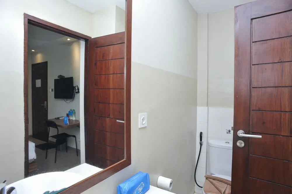 Матарам: 艾里龙目岛玛塔朗阿朱纳 14 号酒店(Airy Mataram Arjuna 14 Lombok)