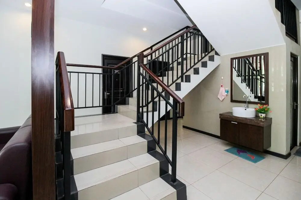 Батам: Airy Pandawa Pertokoan Limanda Blok D 6 Batam