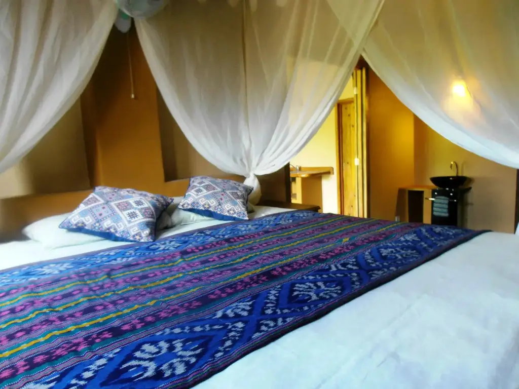 Jerowaru: Bruce's Hideout Lombok