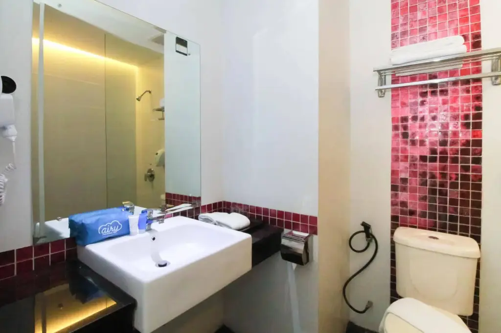 Батам: Airy Penuin Pembangunan Baloi Batam