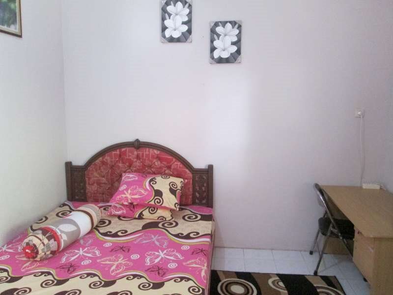 Сумбава-Бесар: Bougenvil Homestay