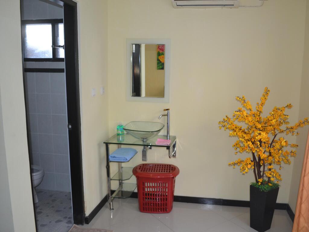 Батуретно: Mika Homestay
