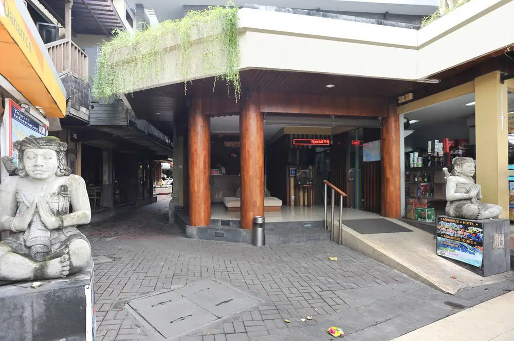 艾里巴厘岛雷吉安 116 号库塔酒店(Airy Legian 116 Kuta Bali) — фото 1