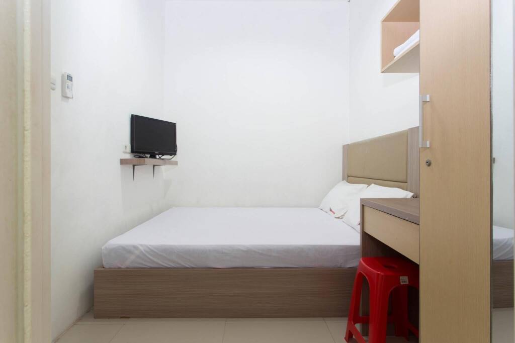 Джакарта: RedDoorz @ Kebon Kacang