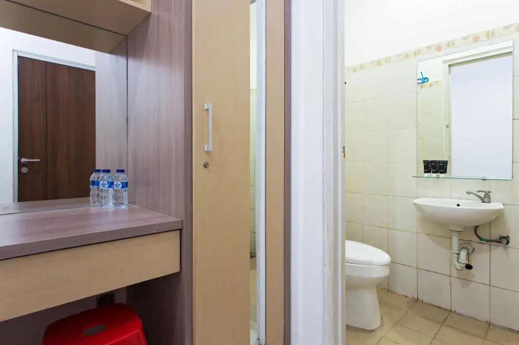 Джакарта: RedDoorz @ Kebon Kacang