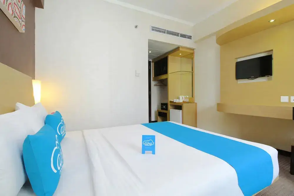 Семаранг: 三宝拢艾里新邦利马哈迈德达赫兰6B酒店(Airy Simpang Lima Ahmad Dahlan 6B Semarang)