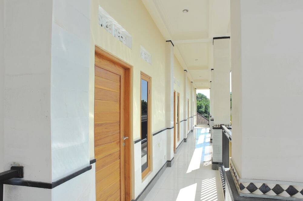 Джимбаран: 艾里巴厘岛金巴兰乌鲁瓦图列斯塔利巷 1 号酒店(Airy Eco Jimbaran Uluwatu Gang Lestari 1 Bali)